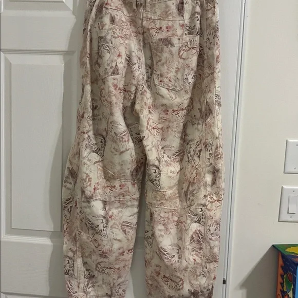 Cat patterned barrel pants - Picture 4 of 4